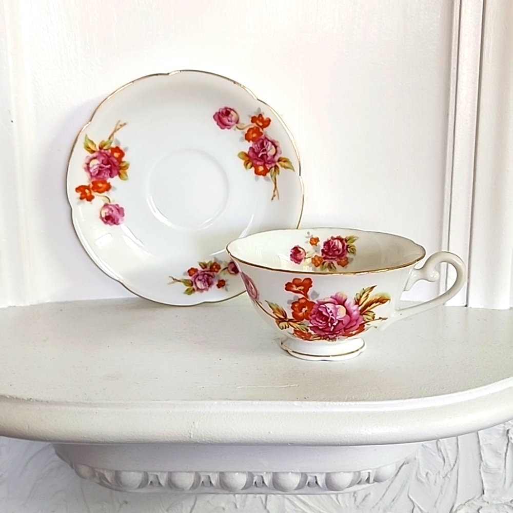 Diamond fine China Tea cup and saucer, great condition.